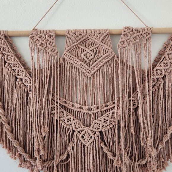 Ceylan large macrame wall hanging Handmade from Etsy - Picture 2 of 5